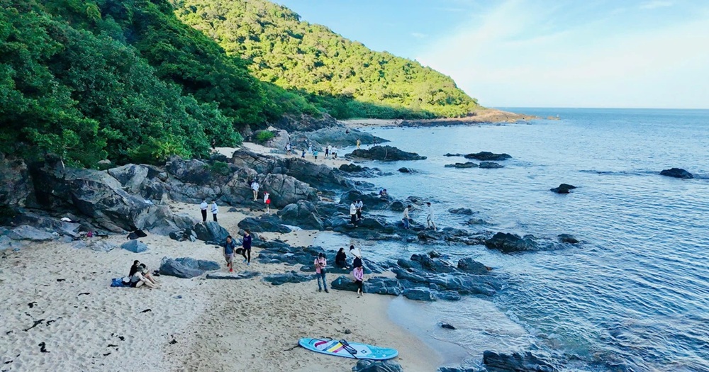Trải Nghiệm Trekking tại Đà Nẵng Từ Núi Đến Biển